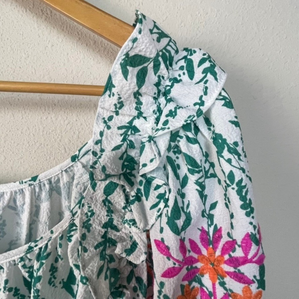 THML Women's‎ White Green Floral Embroidered Square Neck Fairy Boho Peplum Top M - Picture 2 of 10